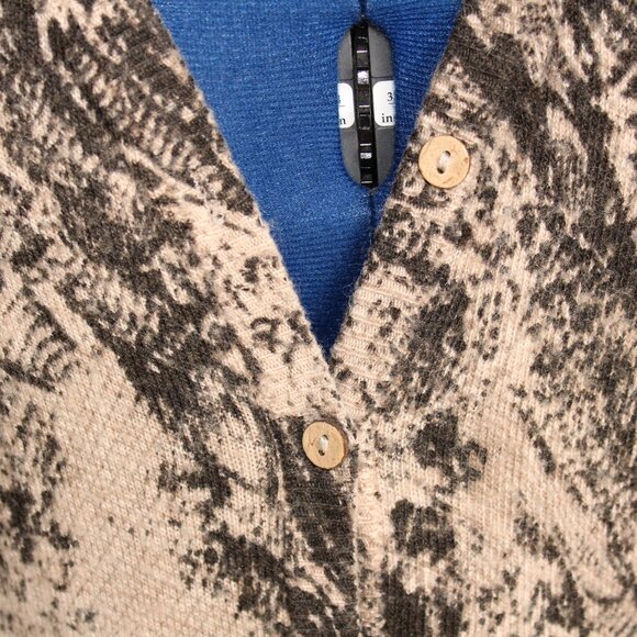 Aeuadani Women's Black Tan Print V-Neck Button-Up Angora Blend Tunic Sweater ~M~ - Picture 3 of 12